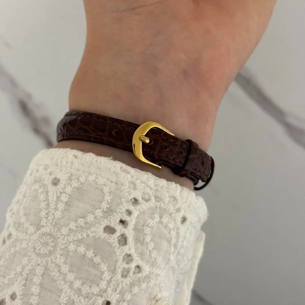 Sku:0156 vintage vibe retro gold brown mini watch black leather strap‎
